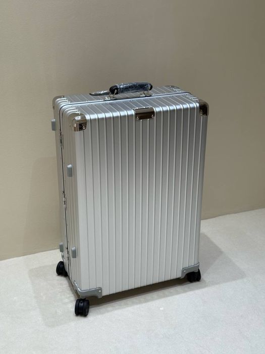 Чемодан Rimowa 925 series максимальна якість виконання валіза не ручна