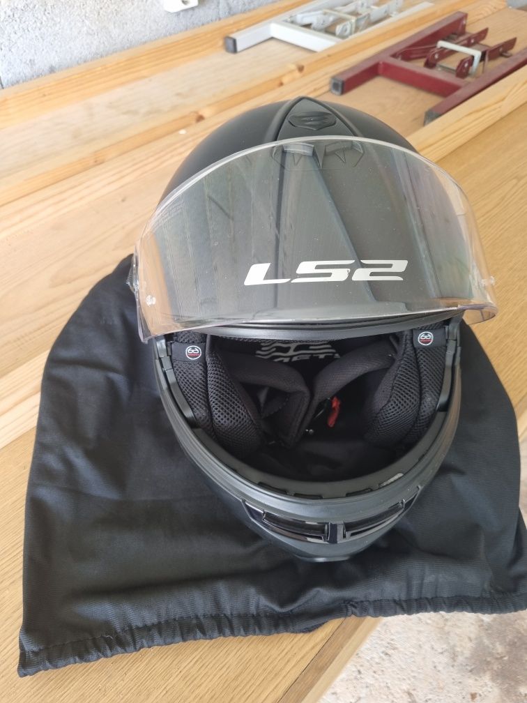 Capacete Ls2 modular tamanho L