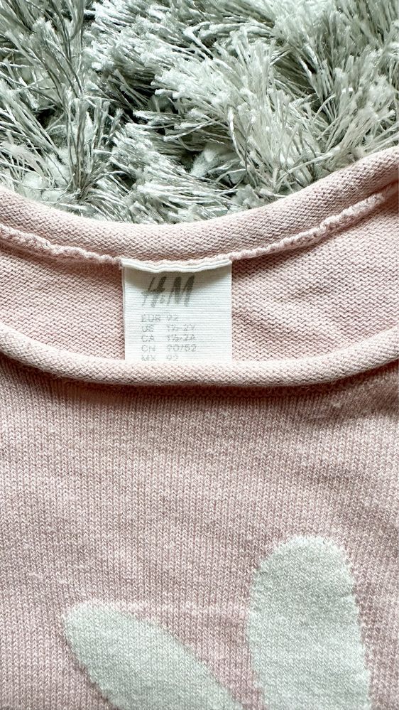 H&M sweterek cienki, krolik z pomponem śliczny