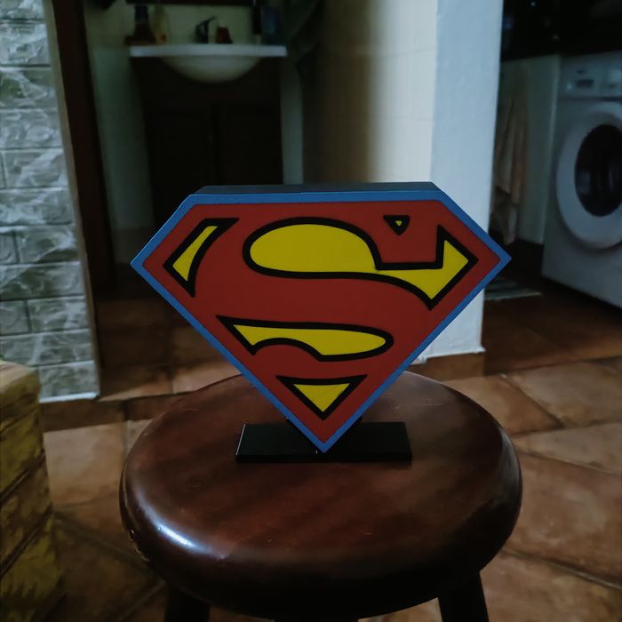 Luminária superman