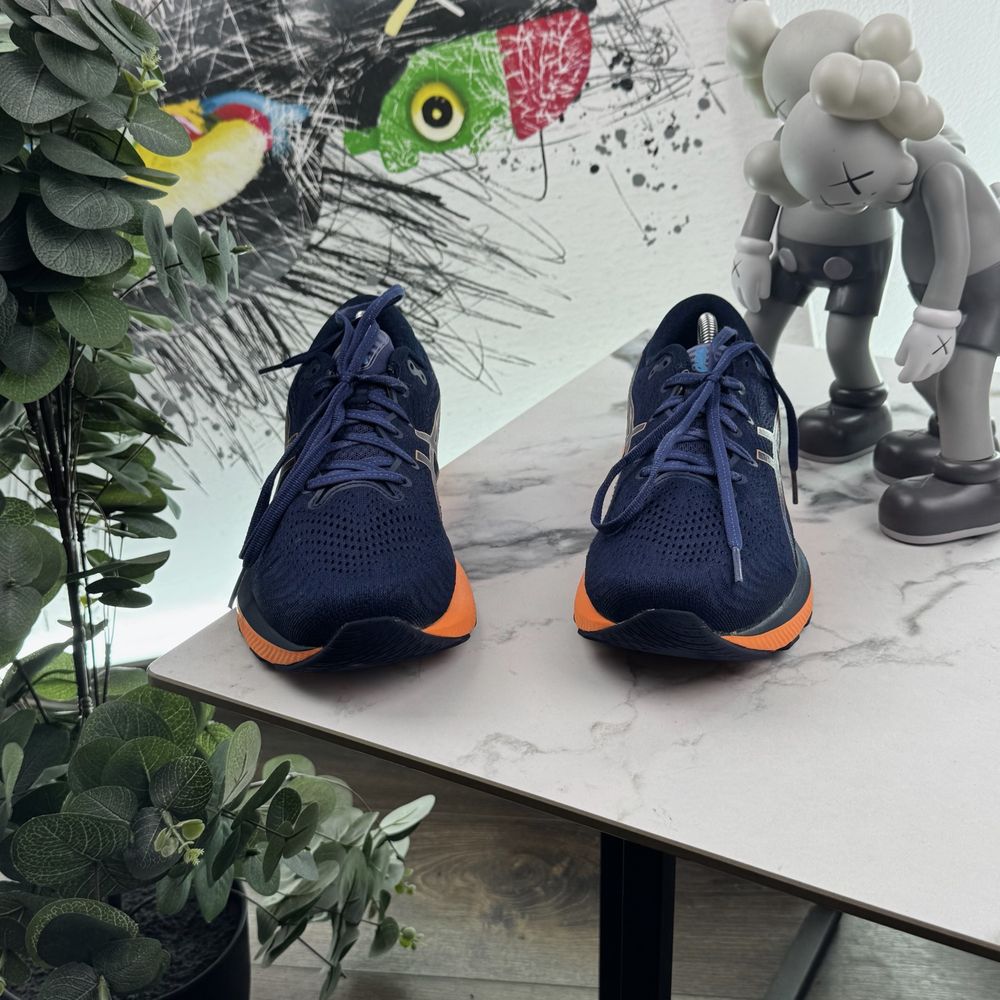 Кросівки Asics Gel Cumulus 42.5 розмір Е5553