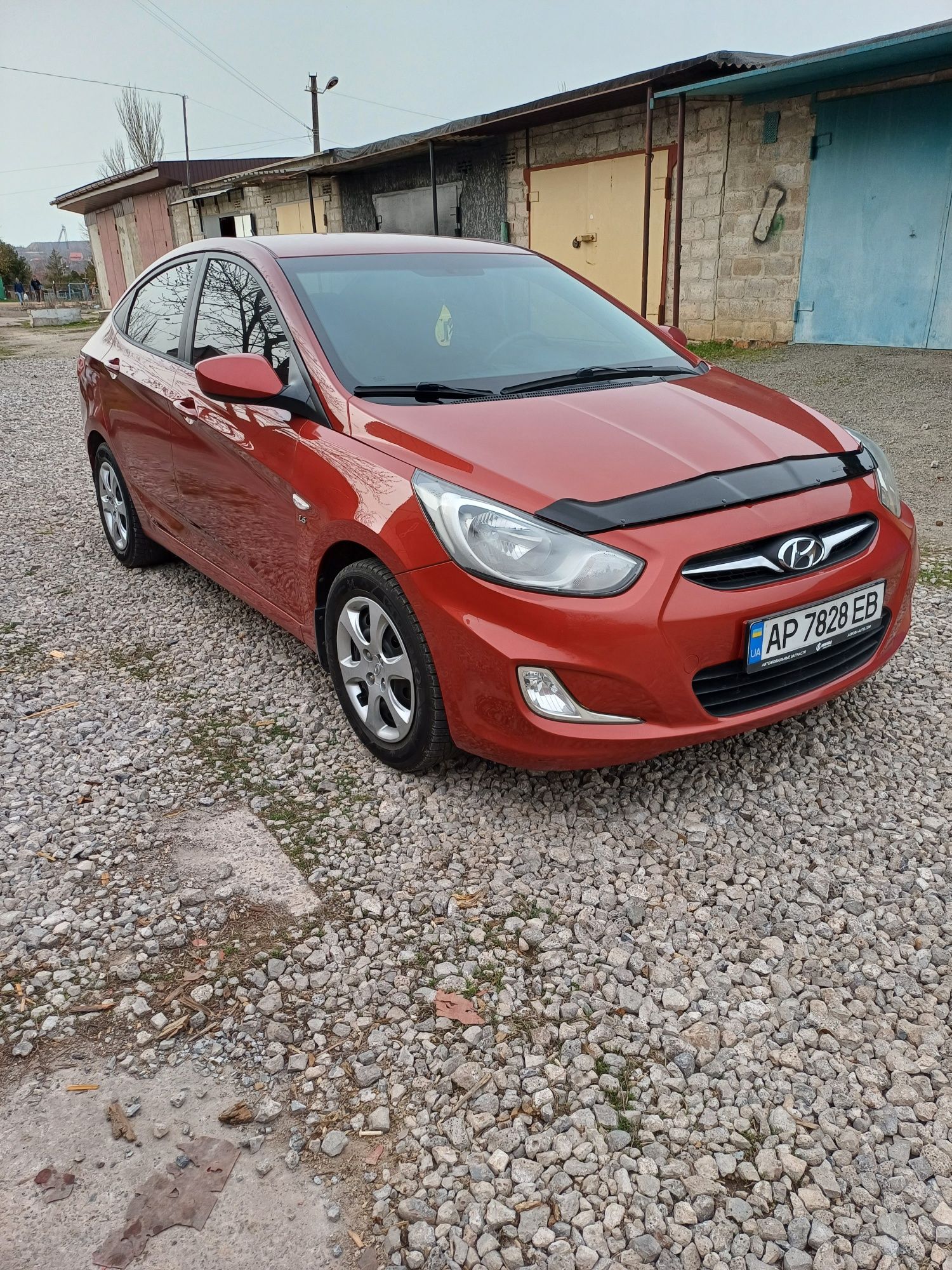 Hyundai Accent 2012