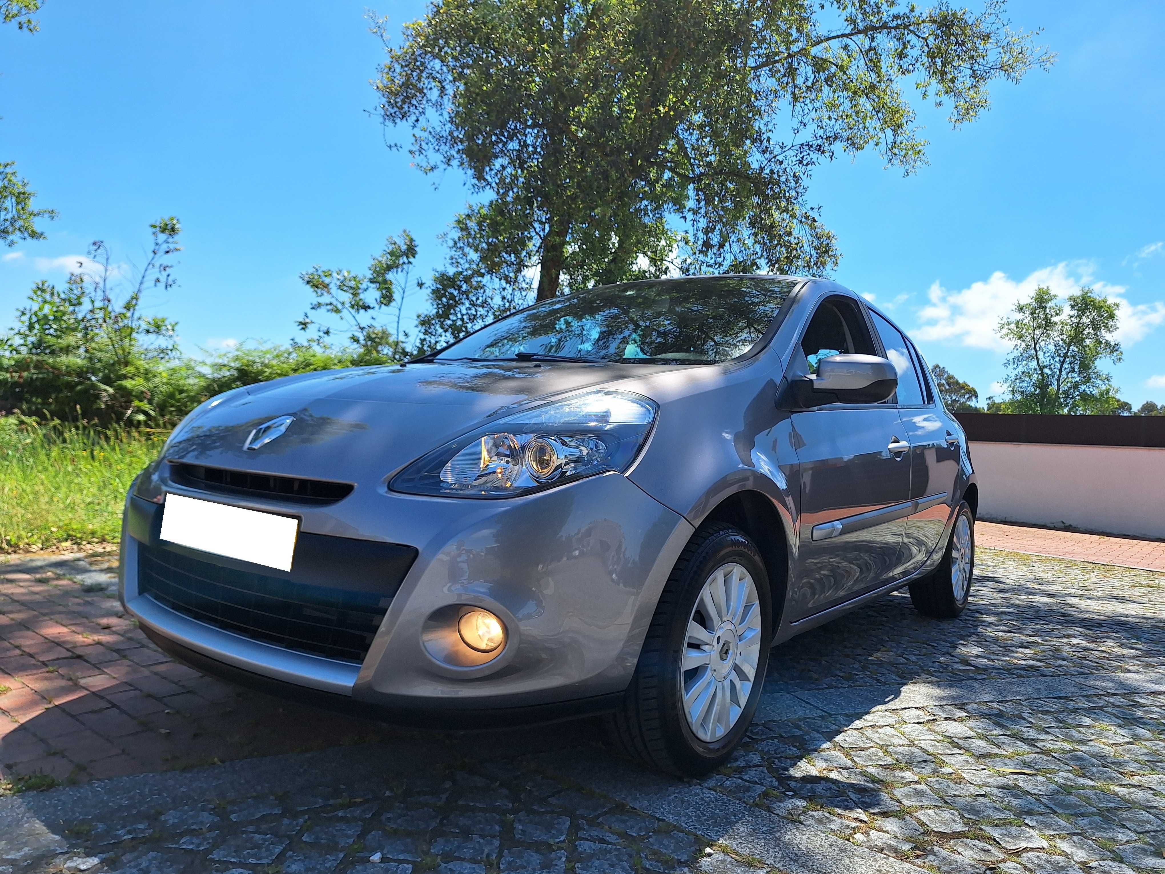 Renault Clio 1.2 - Poucos kms