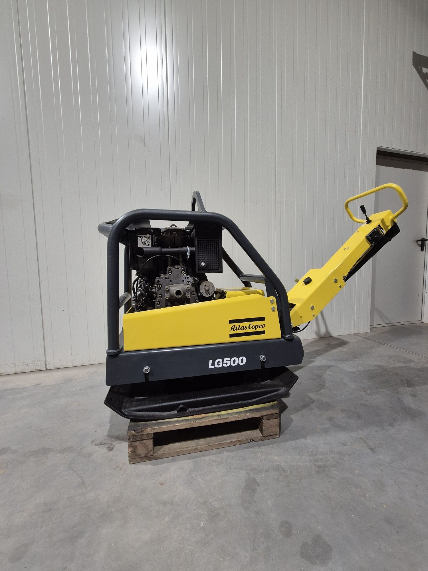 Zagęszczarka Atlas Copco LG500 Dynapac Wacker Neuson DPU6555 Bomag