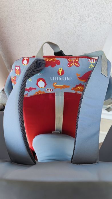 Porta bebé Littlelife Ranger S2 com capa de chuva e sol