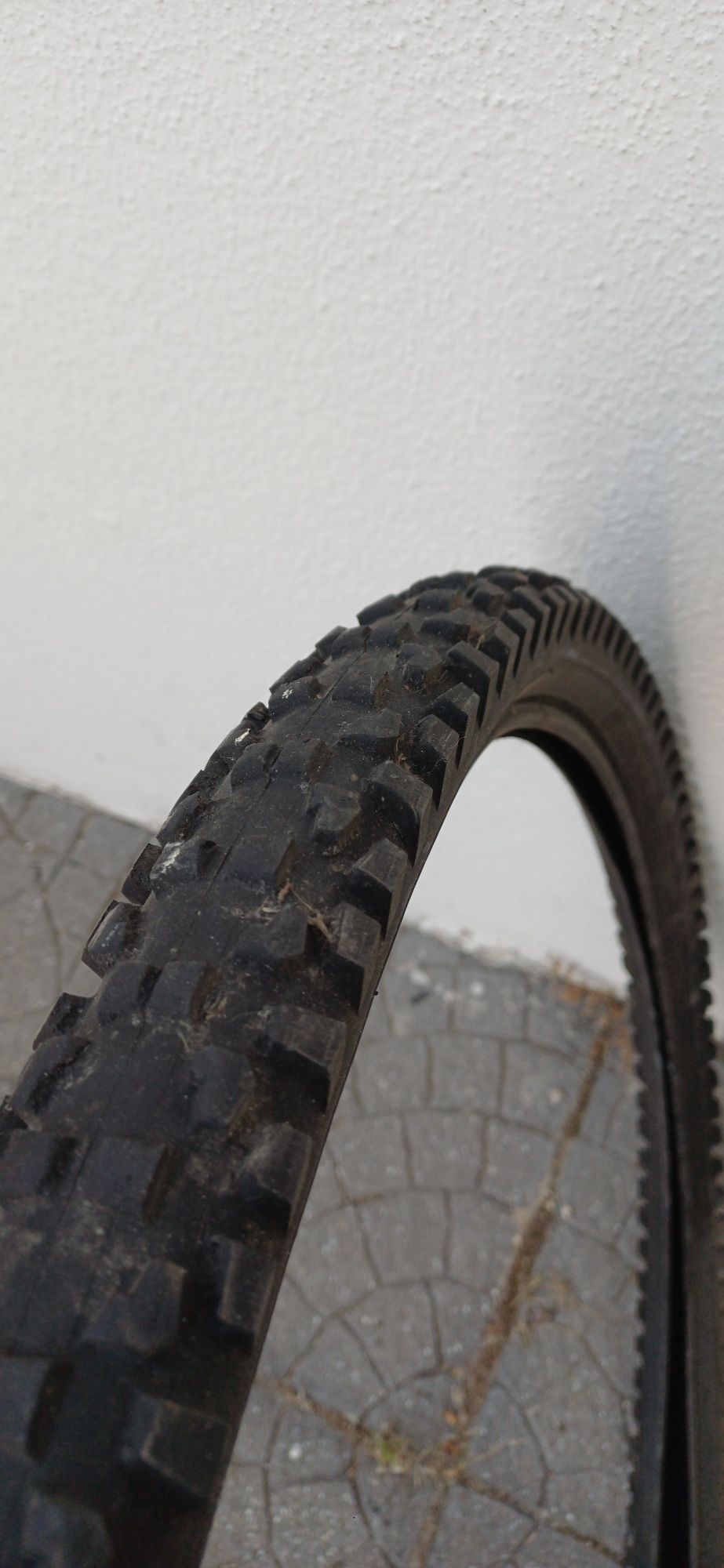 Pneu Kona Enter Front 26×1.98