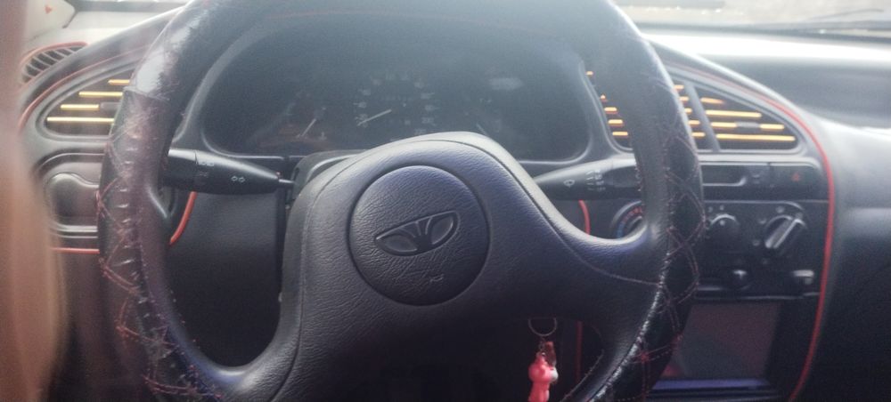 Продам деу сенс 1.3