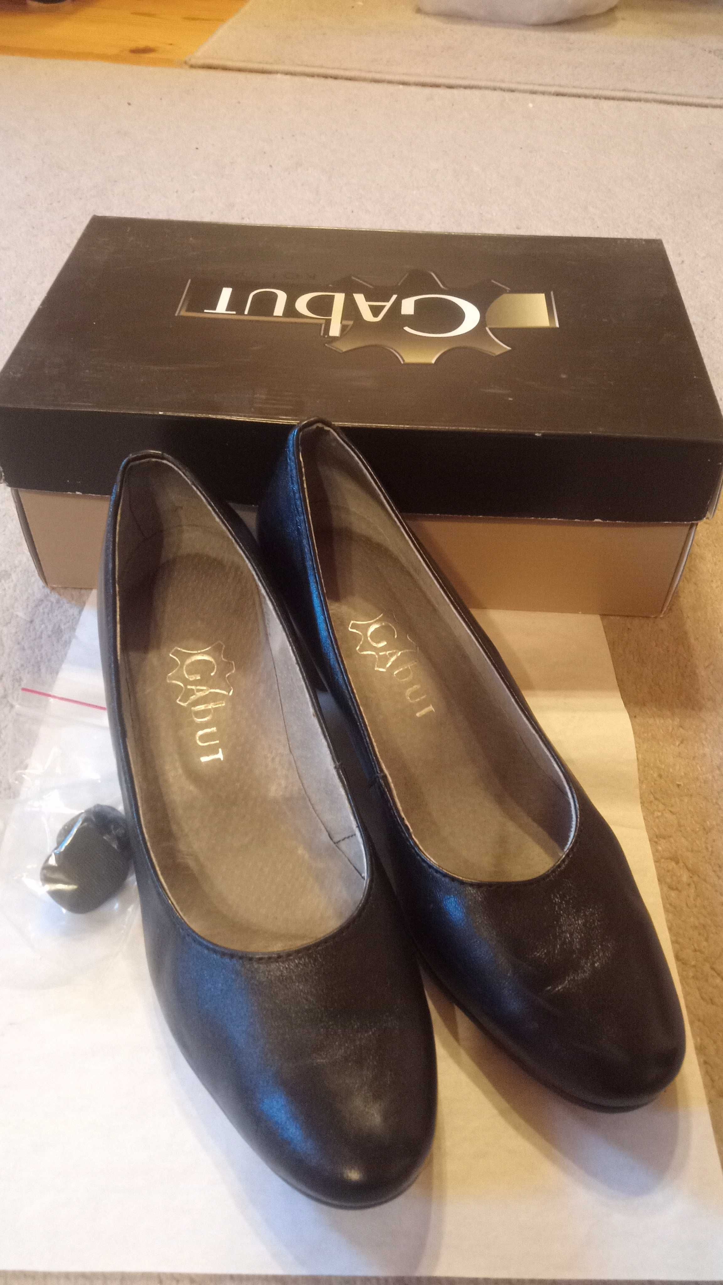 Skórzane buty damskie rozm 39 Gabut