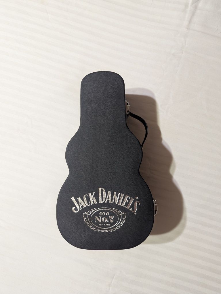 Футляр гитара Jack Daniels