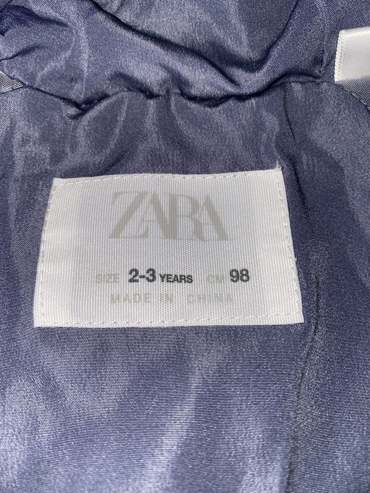 Пуховик від  Zara