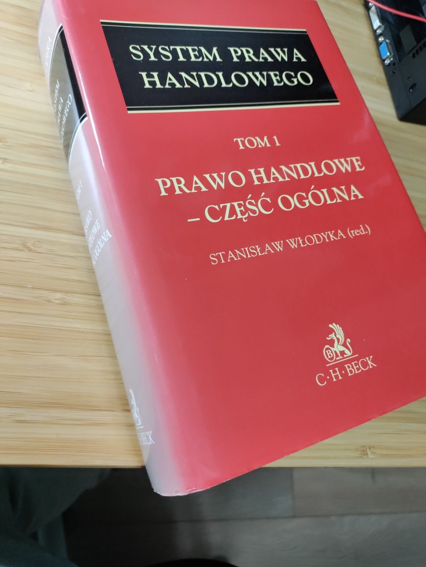 System prawa handlowego tom 1, prawo handlowe - część ogólna