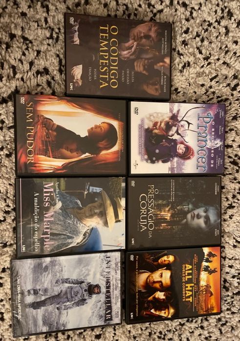 Coleção de DVDs ( unidade)