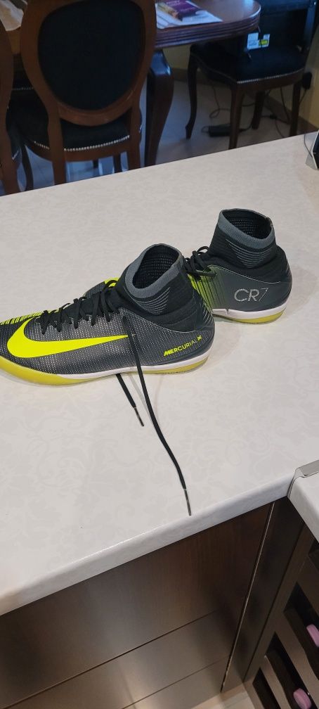 Halówki Nike Merculial X CR7 roz.36.5