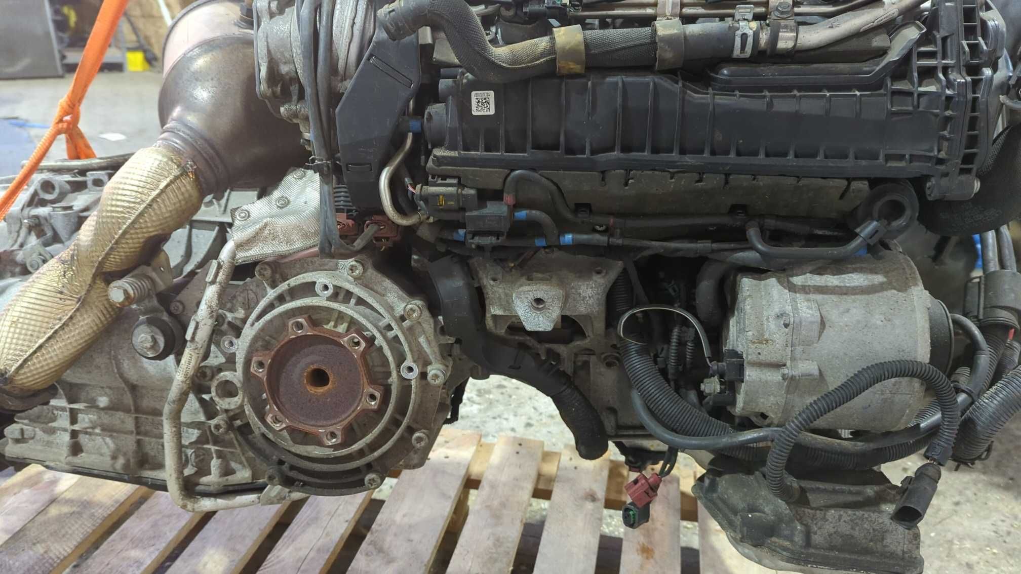 Двигатель 4,0L CEUC, в сборе с АКПП 7- ступ PXK для Audi S7 4G8