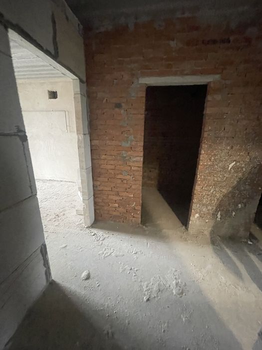 Продаж 3 кімнатної квартири жк Статус