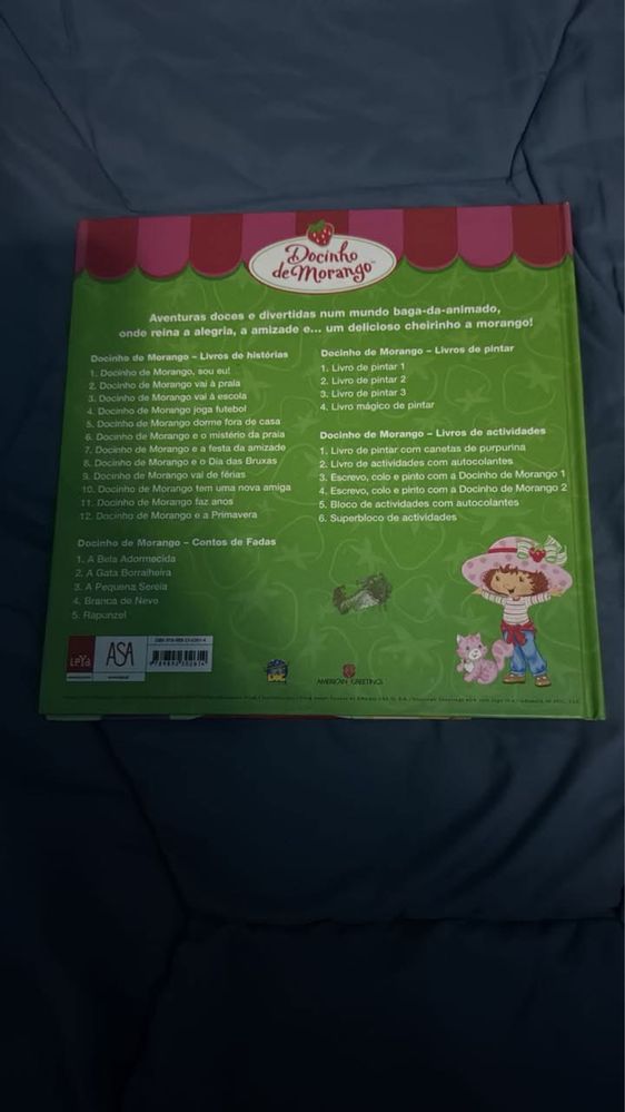 Livro docinho de morango e a festa da amizade