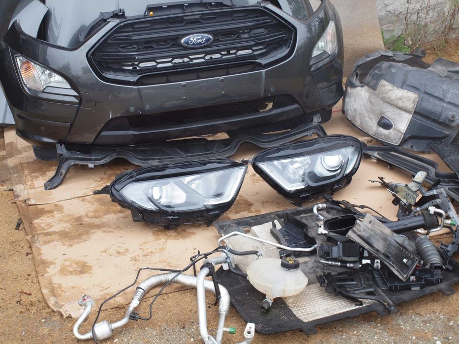 Фари передні задні Ford Focus Fiesta C-Max S-Max Разборка запчастини