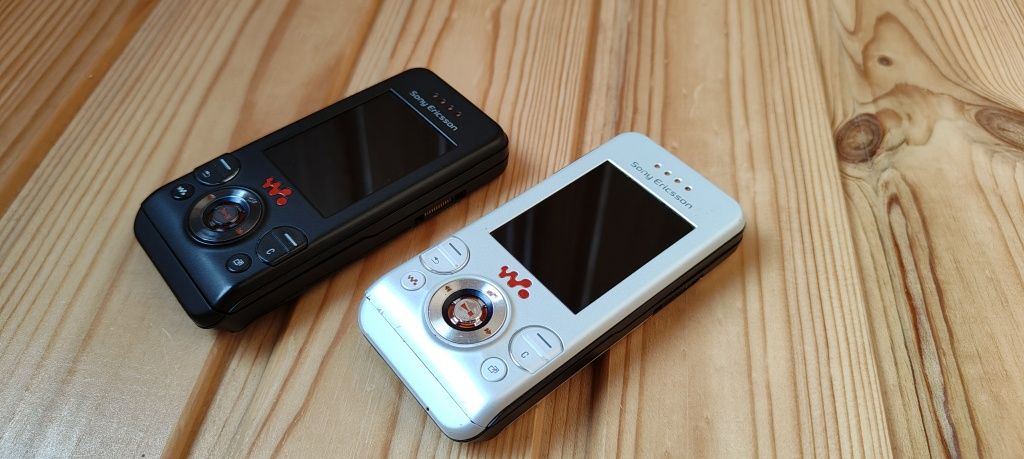 Sony Ericsson W580