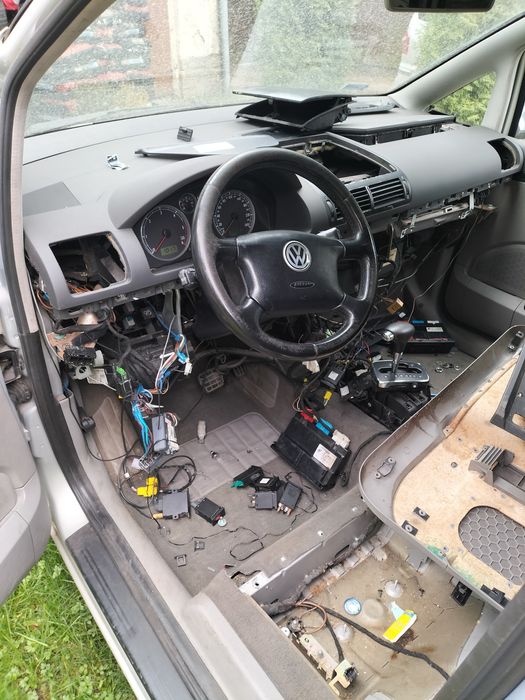 Części Volkswagen Sharan 1.9 TDI