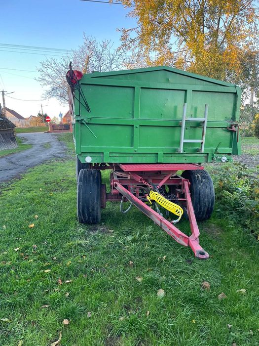 Przyczepa rolnicza HL8011 wywrotka wywrot dwustronny