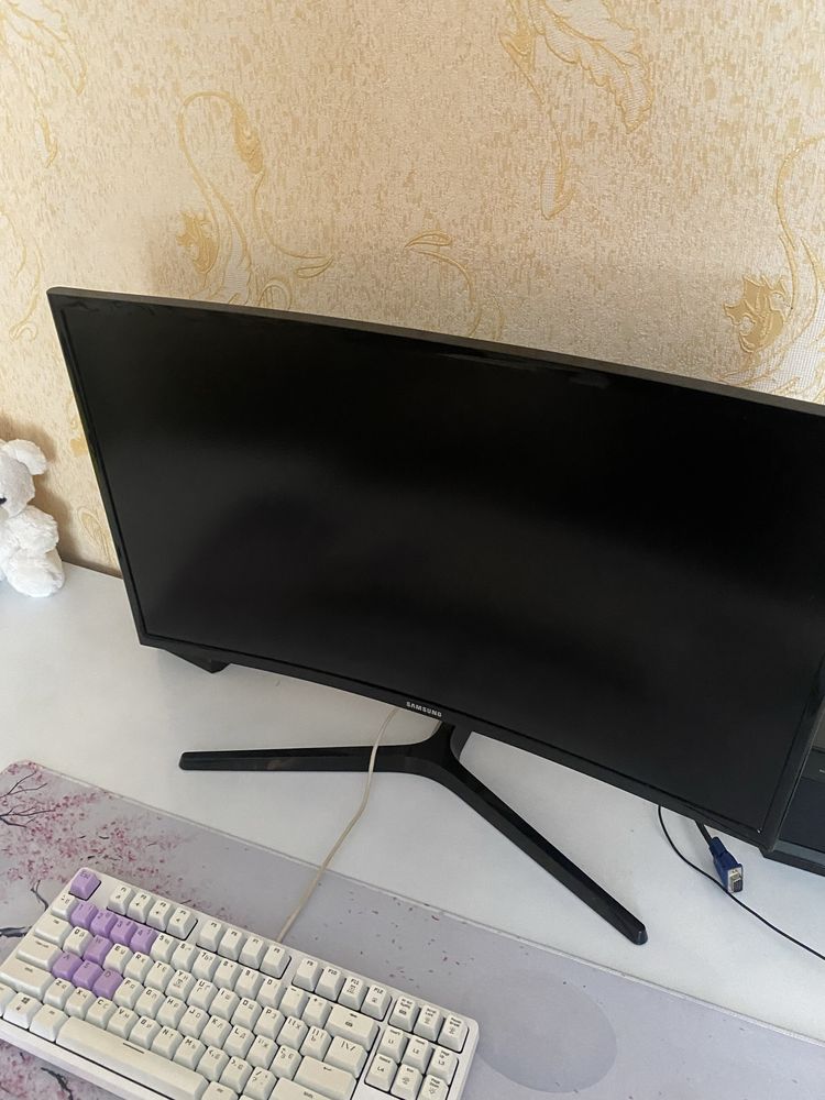 Монитор 27'' SAMSUNG Curved C27F396FHI