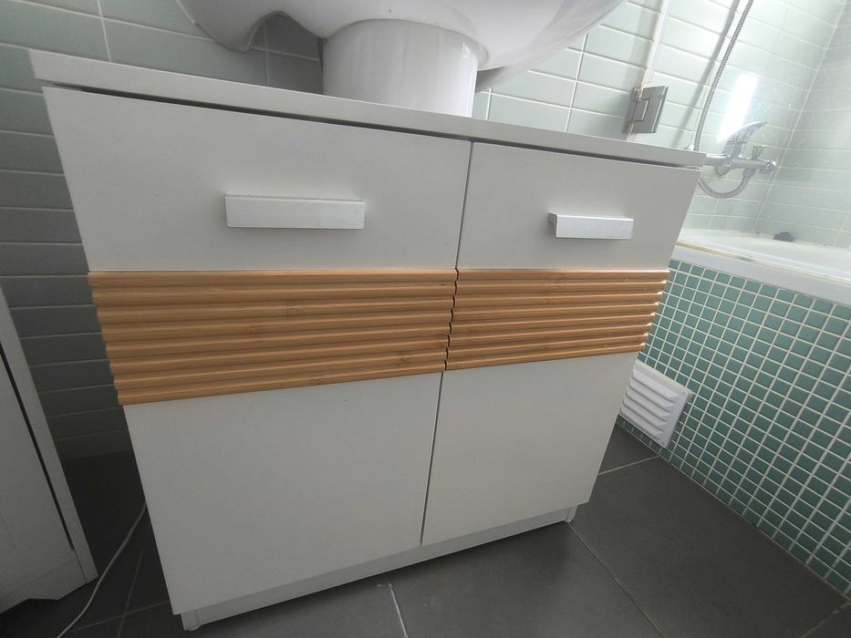 Móvel de casa de banho