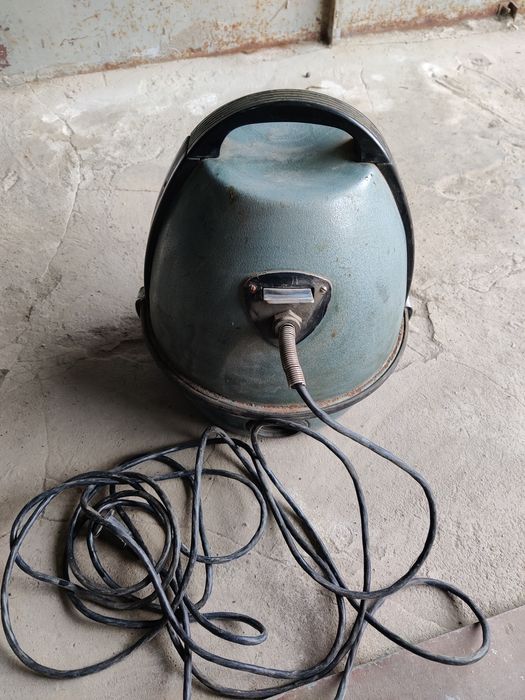 Продам пылесос Venta СССР