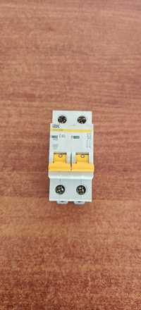 Автоматичний вимикач 2Р 40А 4,5кА "С" [MVA20-2-040-C] УЕК ВА47-29