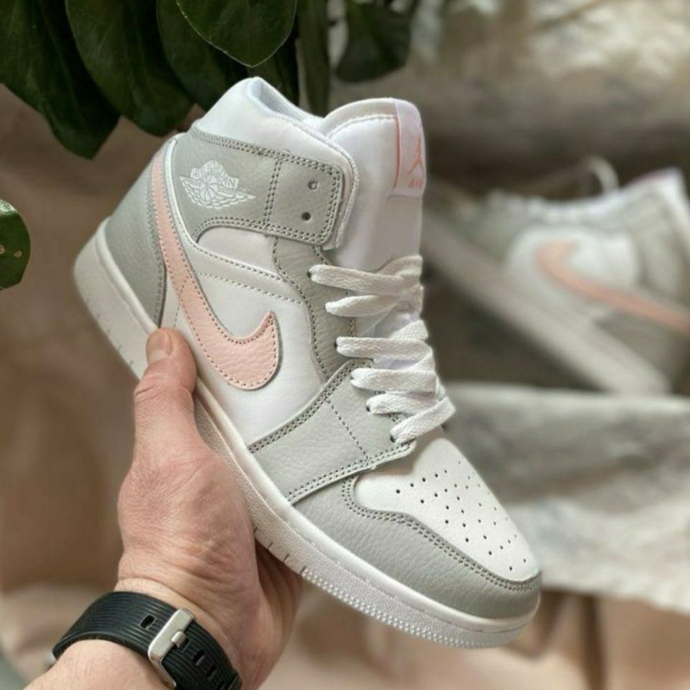 NIKE air jordan.