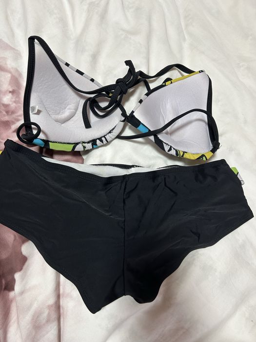 Купальники жіночі,дівочі