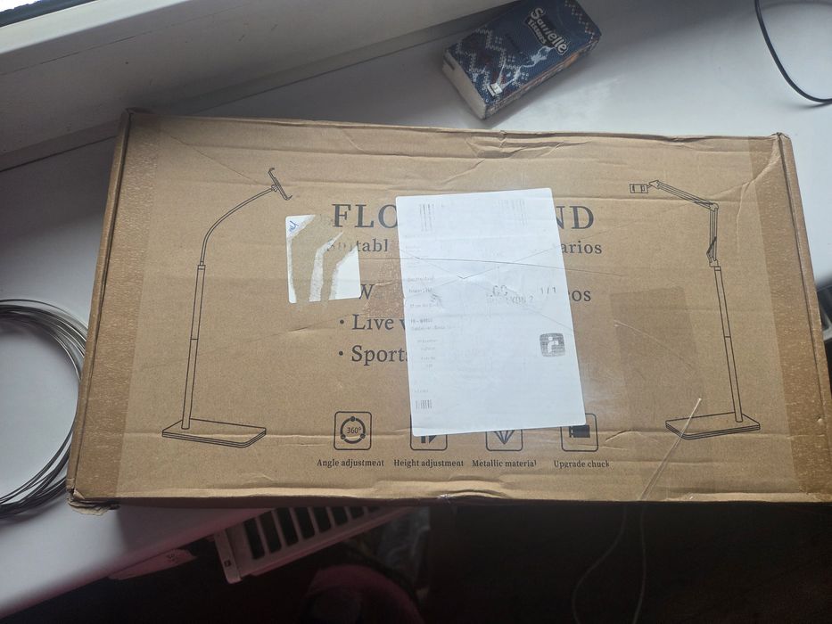 Stojak pod tablet nowy