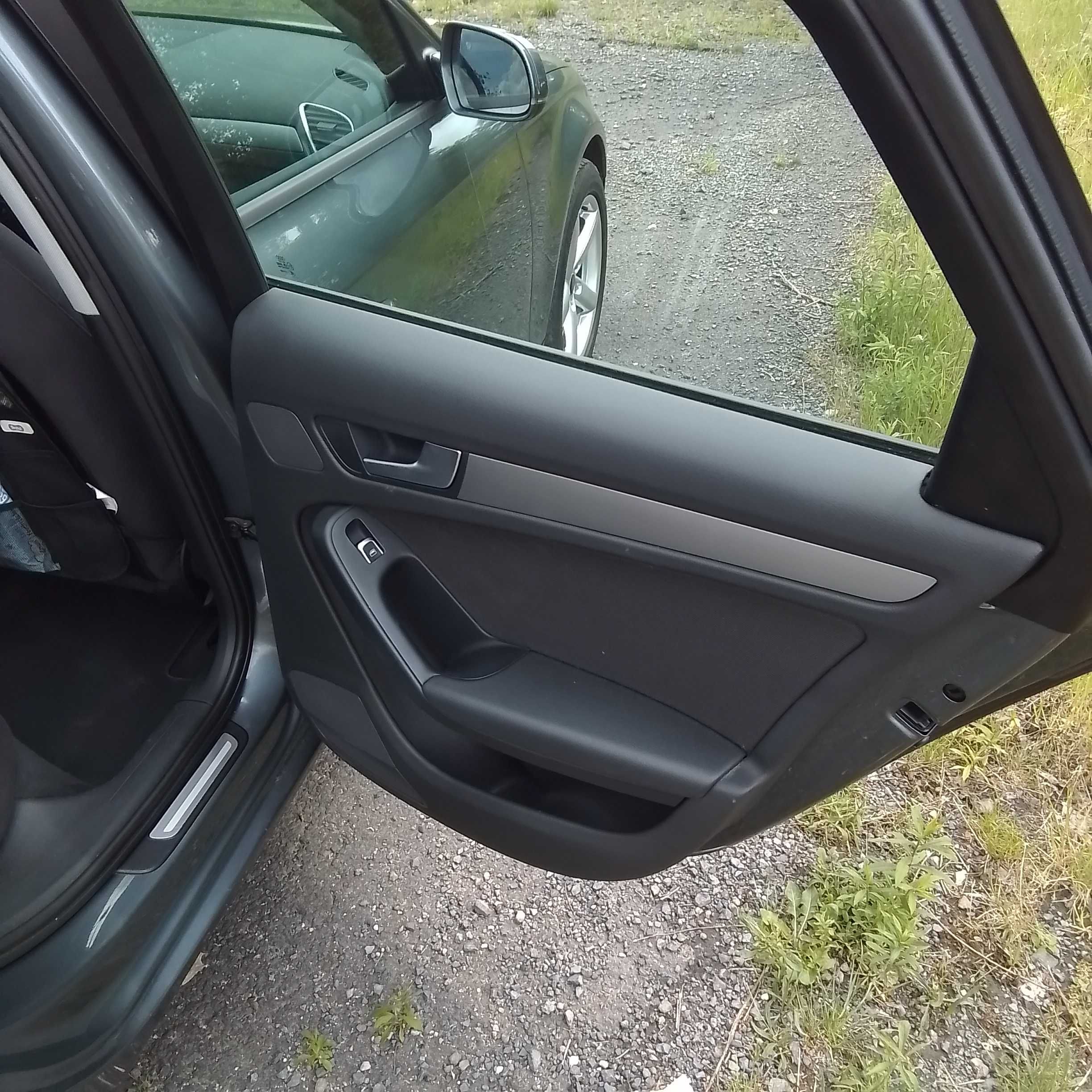 AUDI A4 B8 Avant 2.0 TDI DPF