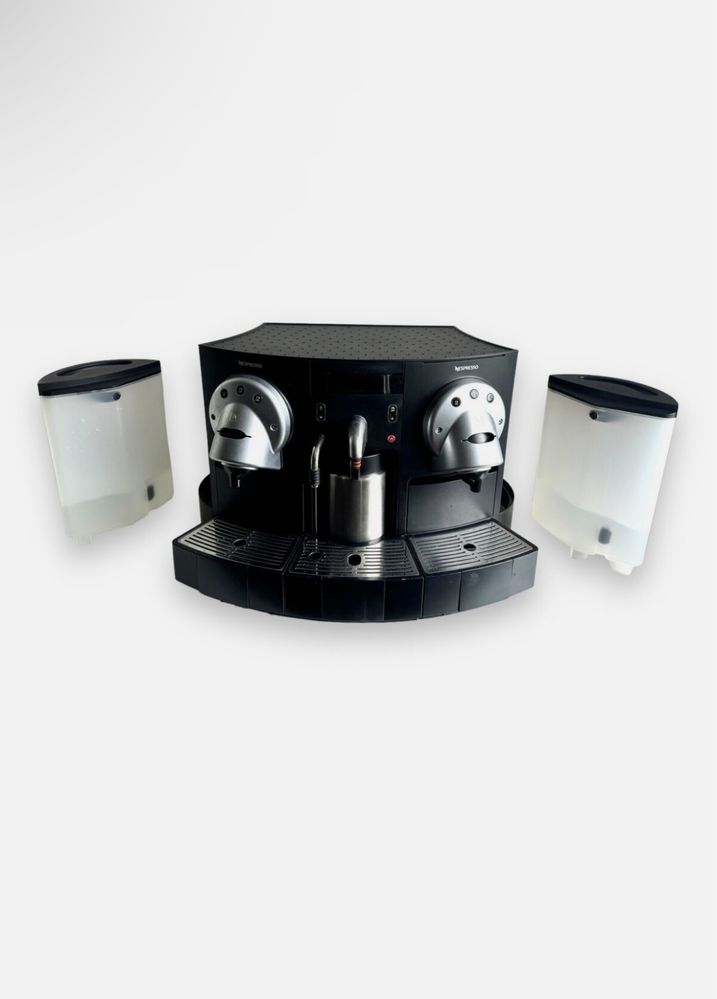 Ekspres do kawy Nespresso Gemini CS 220 Pro
