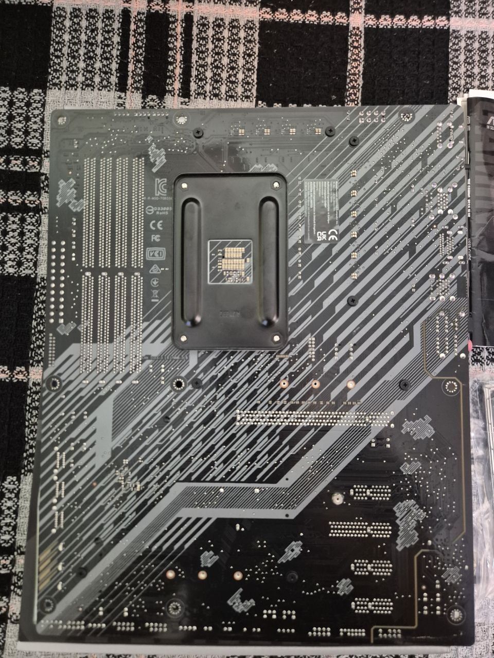 Материнська плата Asus Tuf gaming b550 plus