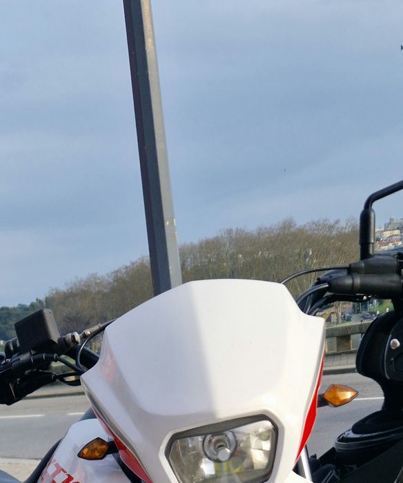 Yamanha xt125x bom estado