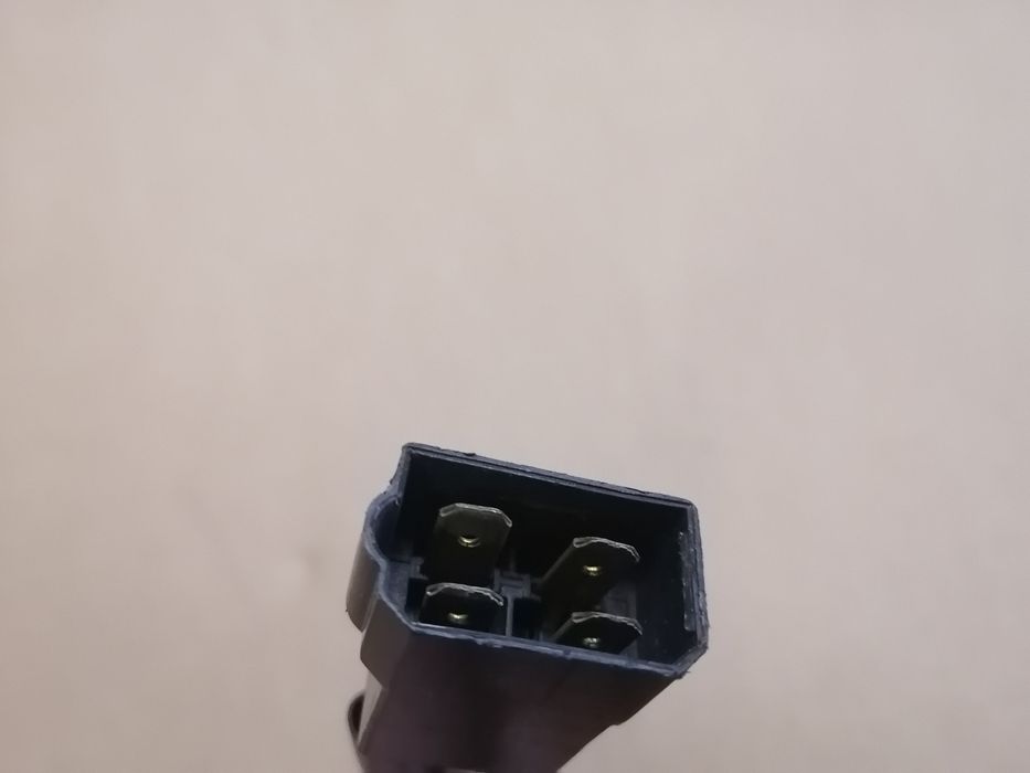 Fiat 126p 125p Polonez kostka stacyjki 4 piny nowa