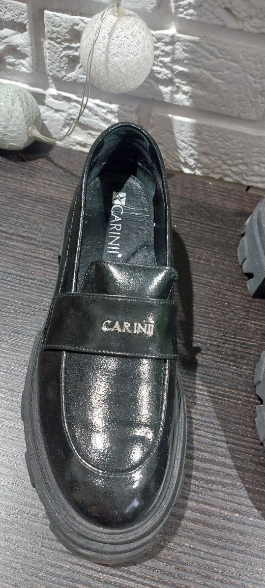 Buty mokasyny Carinii