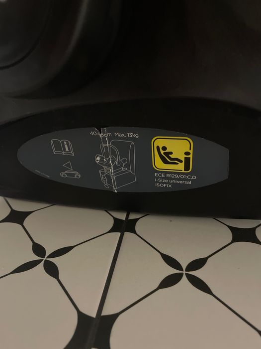 Nosidełko Joie I level z bazą isofix lusterko GRATIS