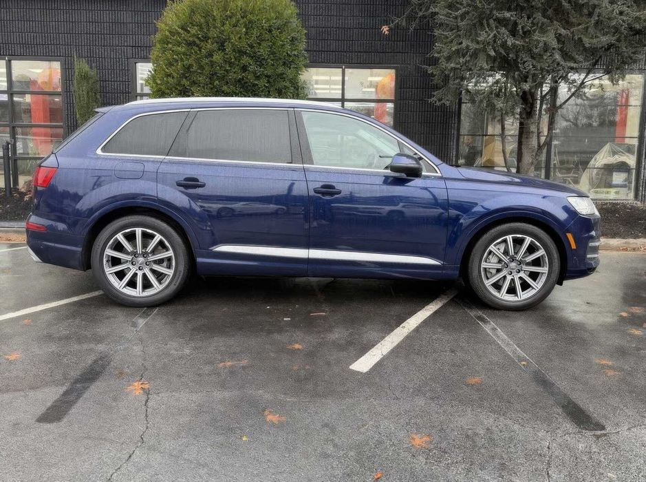 Audi Q7 quattro Premium Plus      2019
