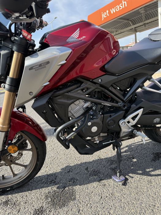 Honda cb 125r 2023