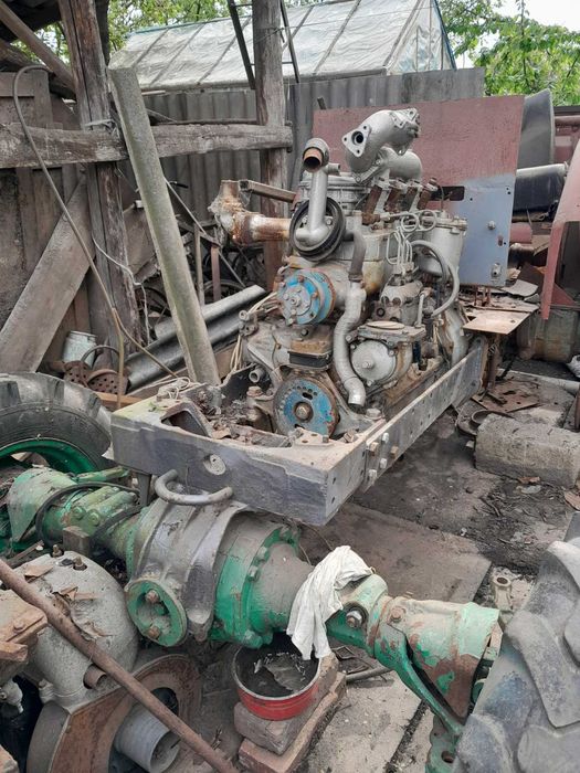 Трактор т40 з двигуном МТЗ.