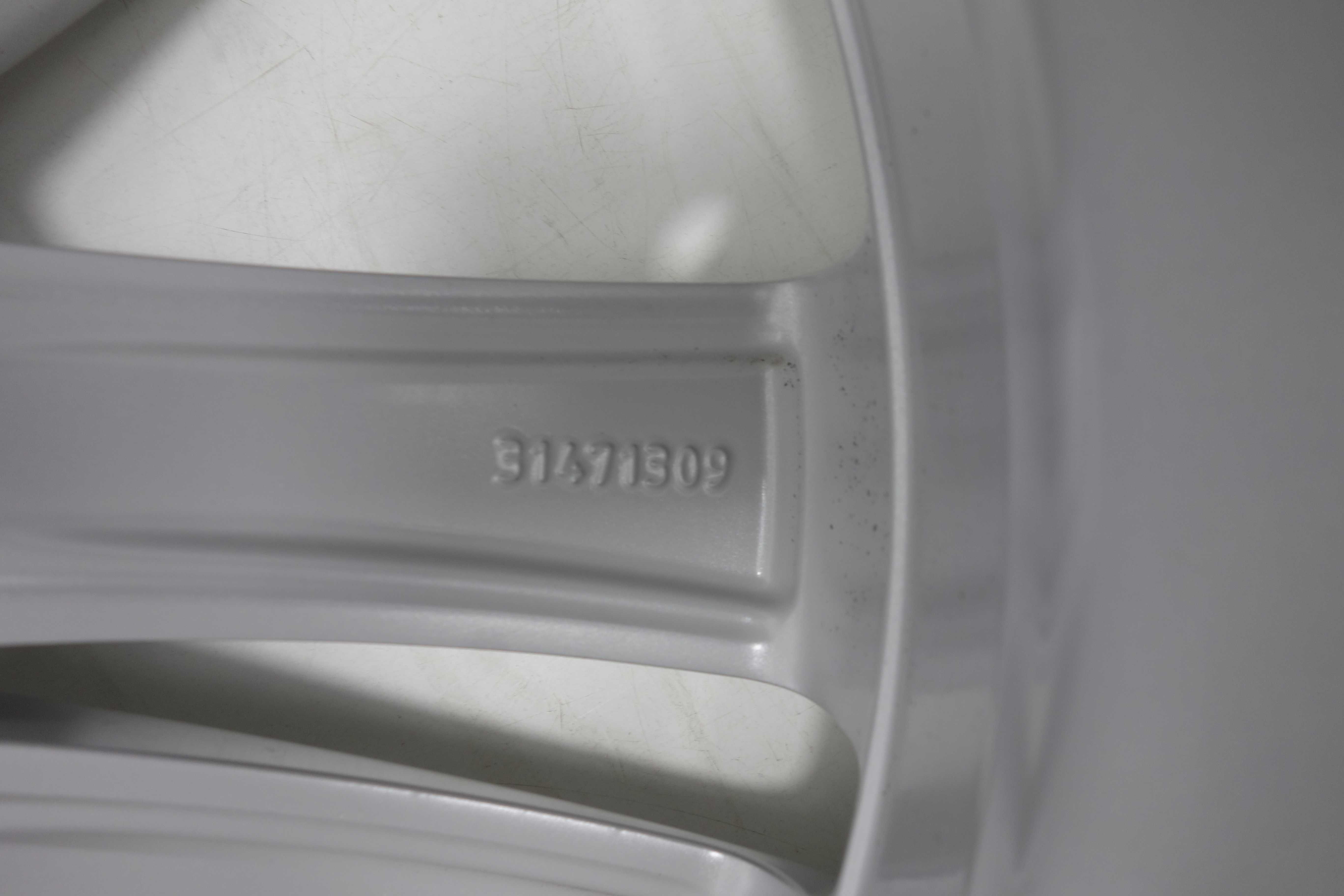 Alufelgi 17" 5x108 Volvo S60 V60 Ford Bronco Focus Maverick Srebrne903