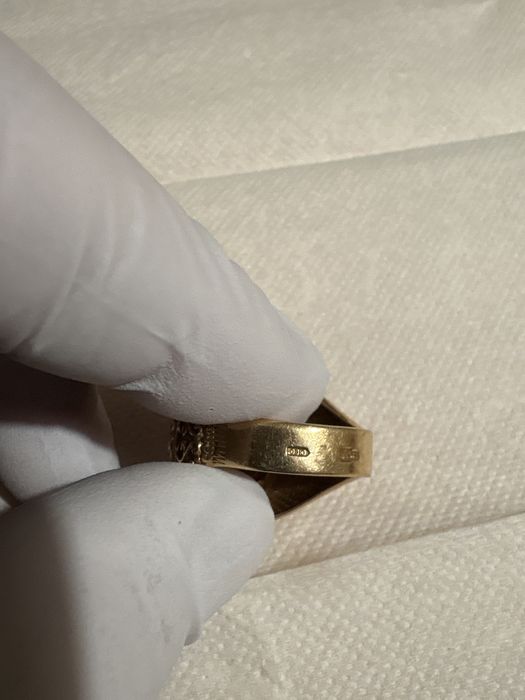 Перстень золотой мужской