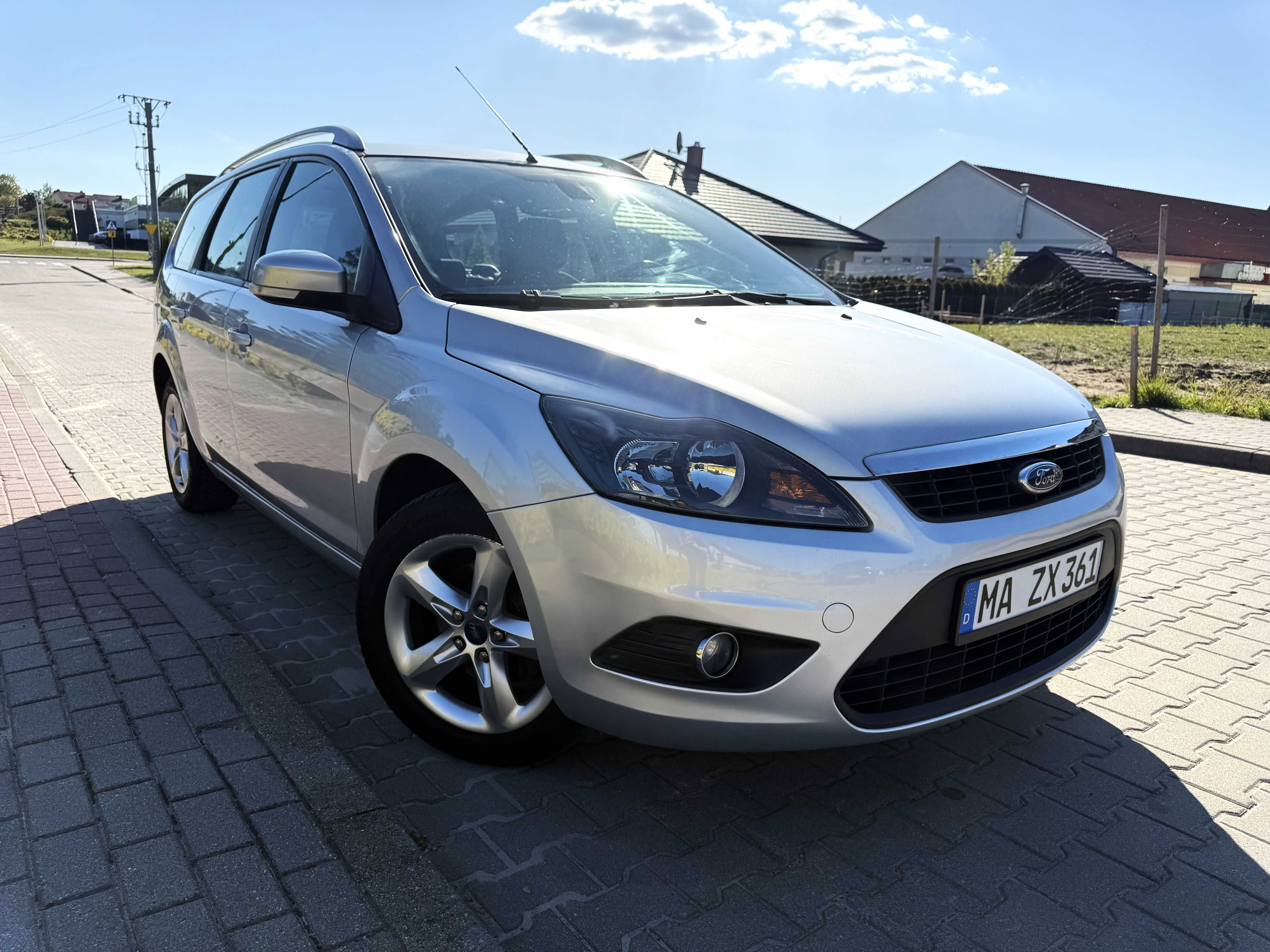 FORD FOCUS 2009r 1.6 benz KLIMA/ALU.. wzorowy stan