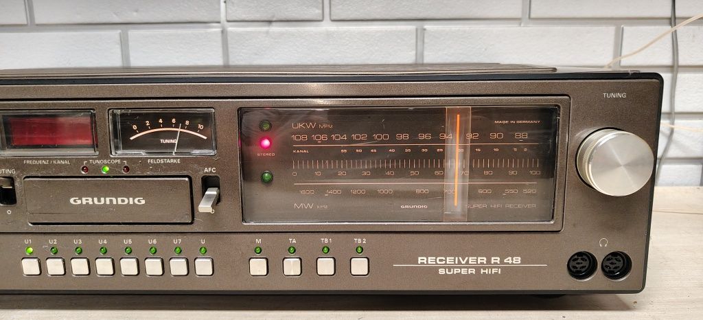 Amplituner SUPER hi-fi stereo GRUNDIG R 48