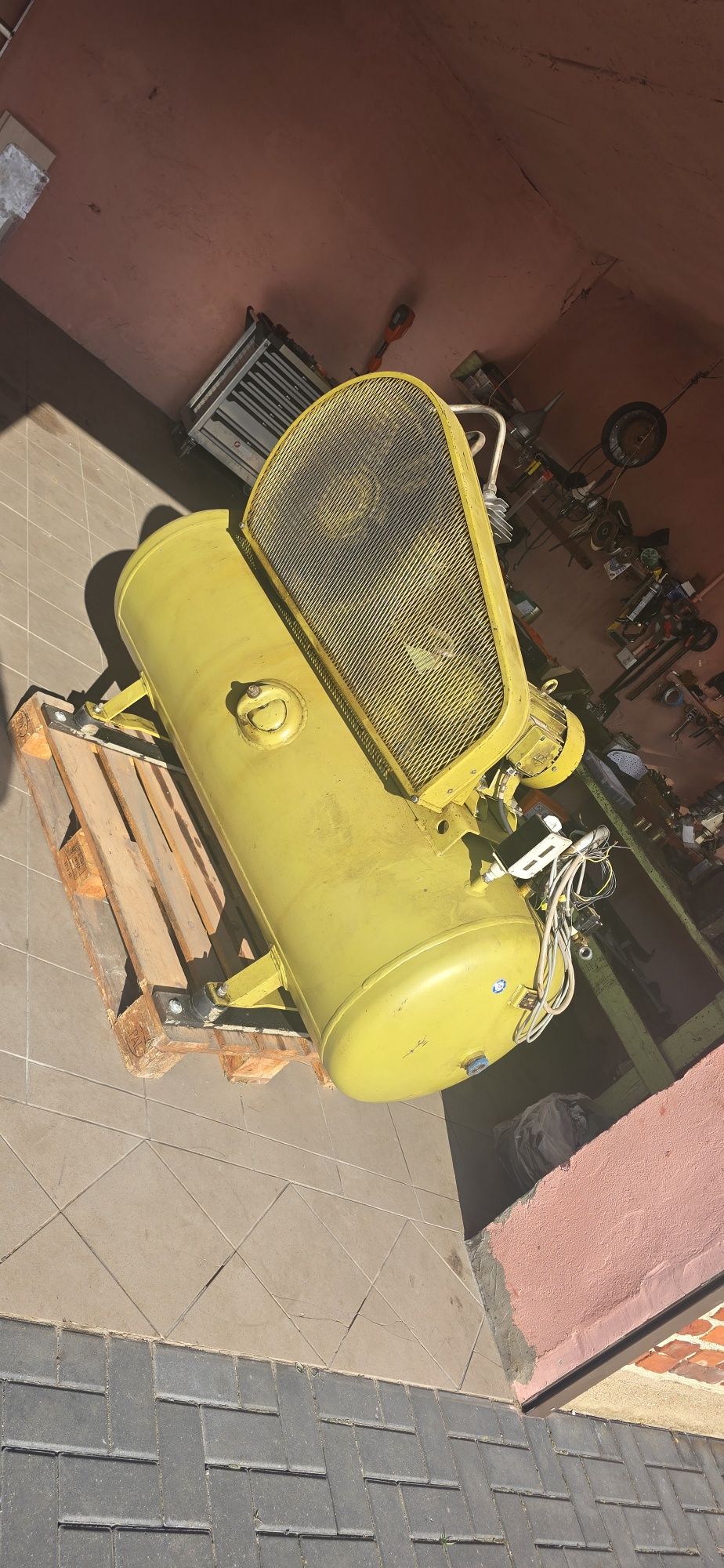 Kompresor Kaeser 500L 15 bar