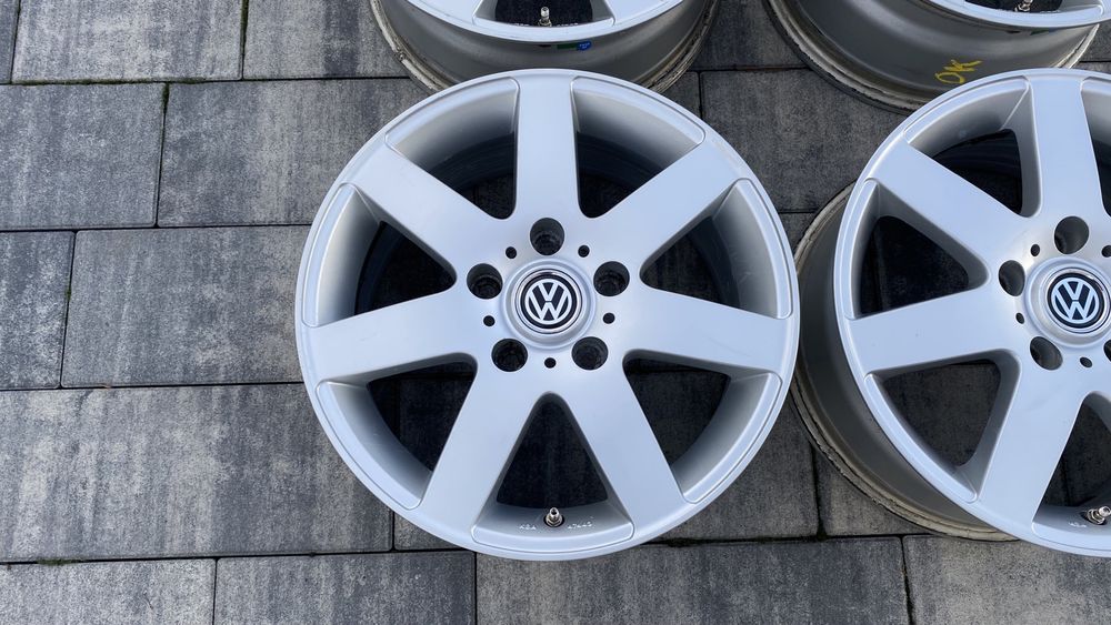 Felgi aluminiowe Platin do VW T5 T6 5x120 16 cali Transporter