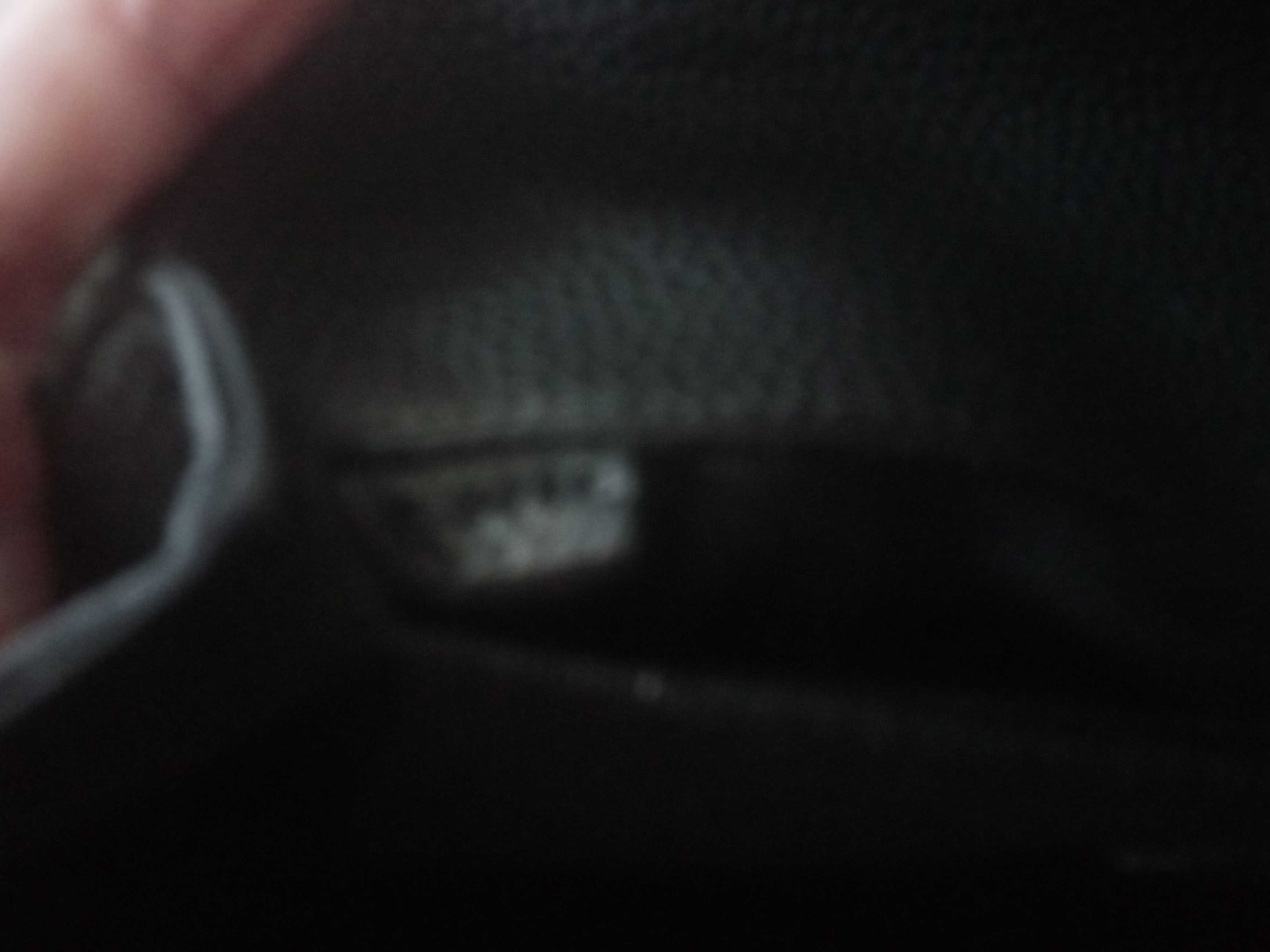 Wyprzedaz sliczna czarna torebka Louis Vuitton