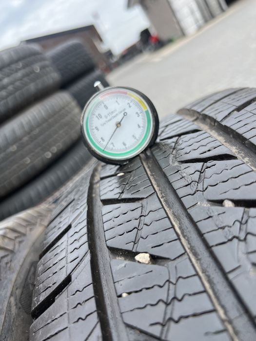 *Opona goodyear 215/65/16C para