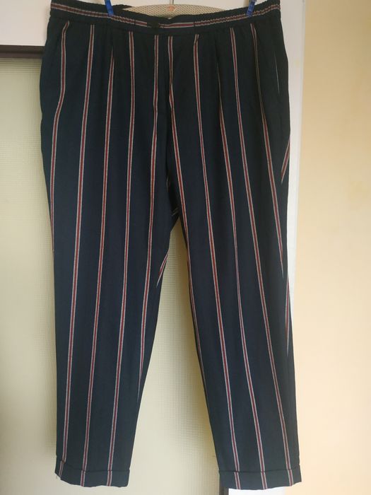 Spodnie damskie rozmiar 44.